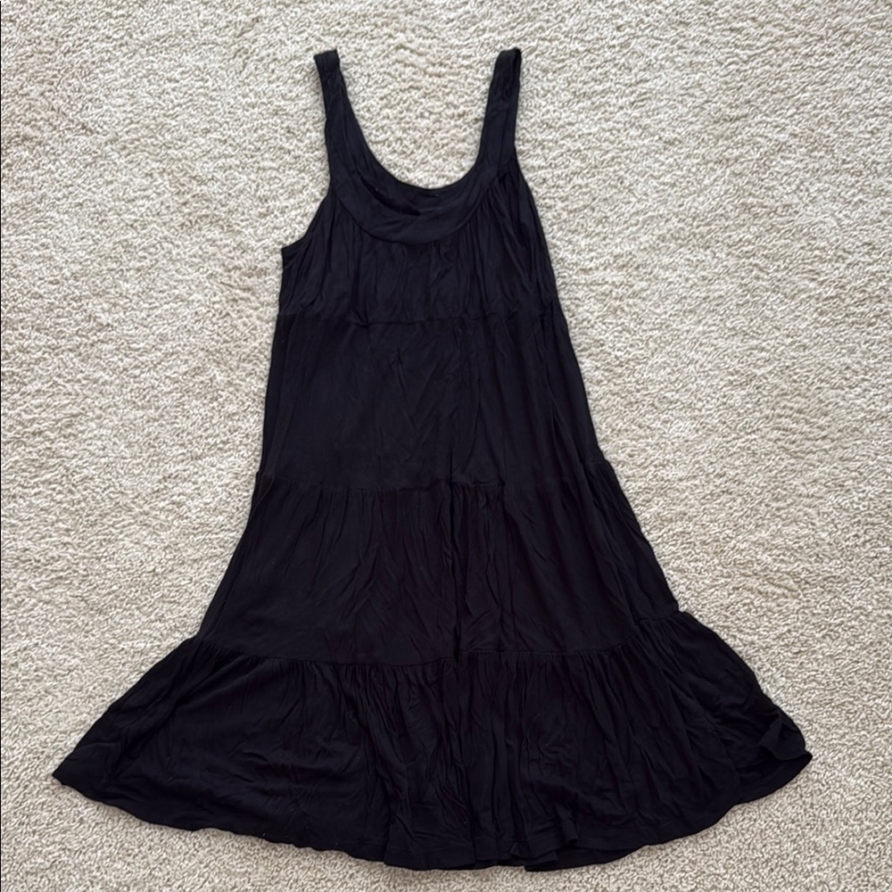 Elegant Black Sleeveless Dress